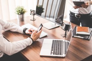 値動きが大きいのがビットコインの魅力！安定して儲けるには？
